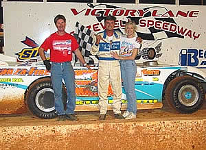 Super Dirt Late Model Winner