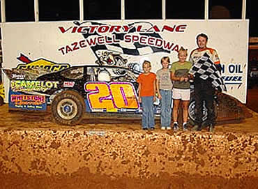 Super Late Model Dirt Race Winner