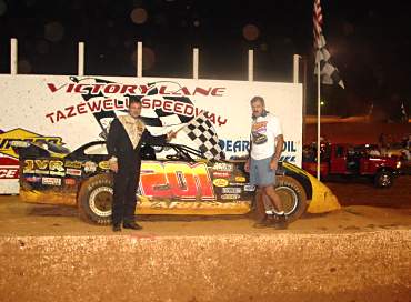 Super Late Model Race Winner